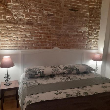 Casina Centotrecento-Romantic & Quite Apartment- 볼로냐 외부 사진